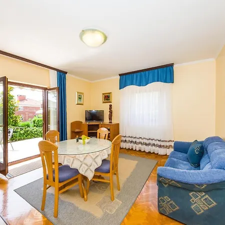 With A Parking Space - Diklo, - 5809 Διαμέρισμα
