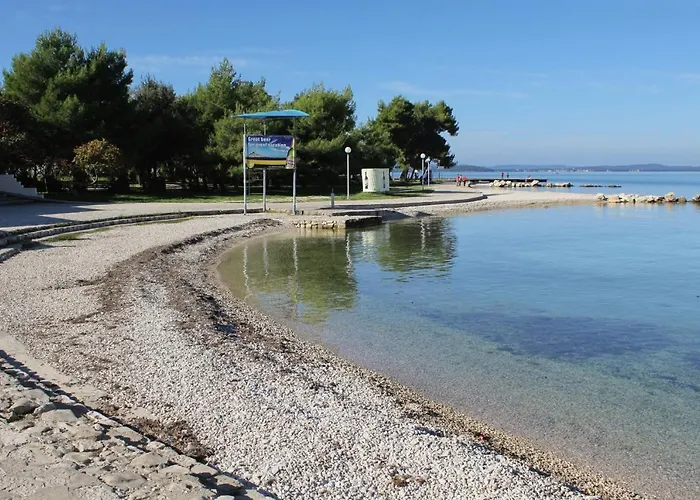 With Parking Space - Diklo, - 5809 Zadar
