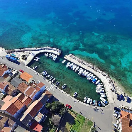 With Parking Space - Diklo, - 5809 Διαμέρισμα *