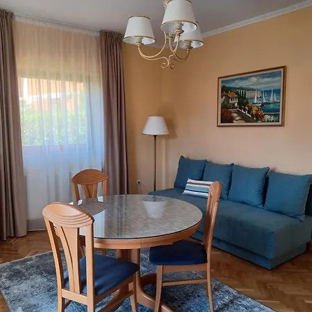 Apartman With Parking Space - Diklo, - 5809